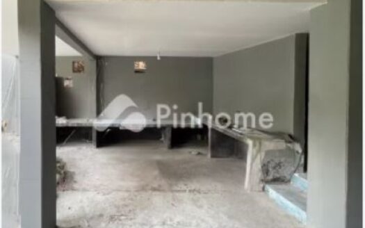 Sewa Ruko gandeng 2 Lantai, Pinggir Jalan di TB Simatupang, Tanjung Barat, Jagakarsa