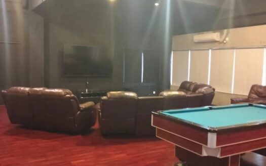 Gedung 3 Lantai dan Gudang Raya Tandes Tanjungsari Surabaya Pusat