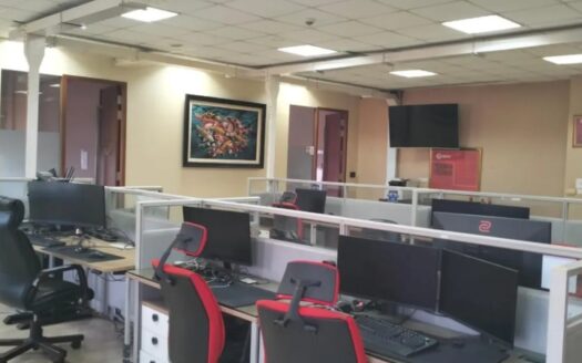 Gedung 3 Lantai dan Gudang Raya Tandes Tanjungsari Surabaya Pusat