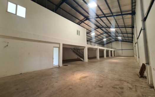 Gudang Bagus Siap Pakai Komplek SIRIE Lingkar Timur