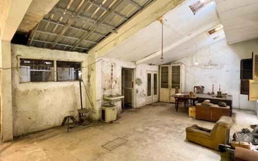 Rumah Hitung Tanah Jl Sulawesi Gubeng Surabaya Pusat Strategis