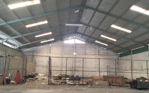 Gudang eks Pabrik Jl Pogot Kedung Cowek Kenjeran Akses Kontainer