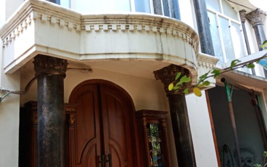 Rumah dan Gudang Raya Wonorejo Selatan Dekat MERR