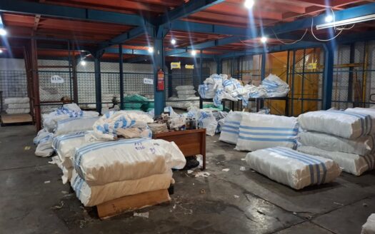 Gudang Langka Komplek Margomulyo Suri Mulia Blok Depan Bebas Banjir