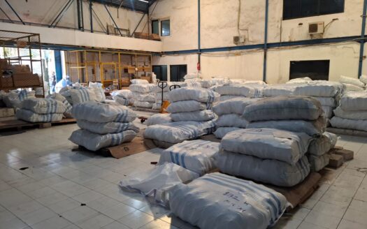 Gudang Langka Komplek Margomulyo Suri Mulia Blok Depan Bebas Banjir