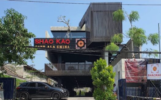 Gedung Usaha Komersial Eks Resto Raya HR Muhammad Surabaya Barat