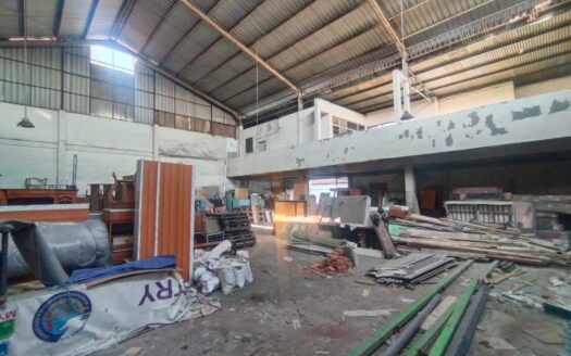 Gudang Ploso Surabaya Timur Akses Truk Hanya 1km ke MERR